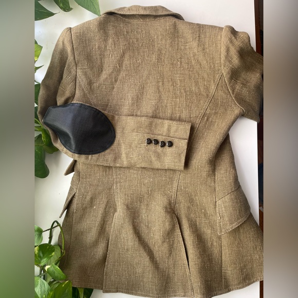 Smythe- Patch Pocket Puff Sleeve Linen Blazer. - Picture 6 of 9